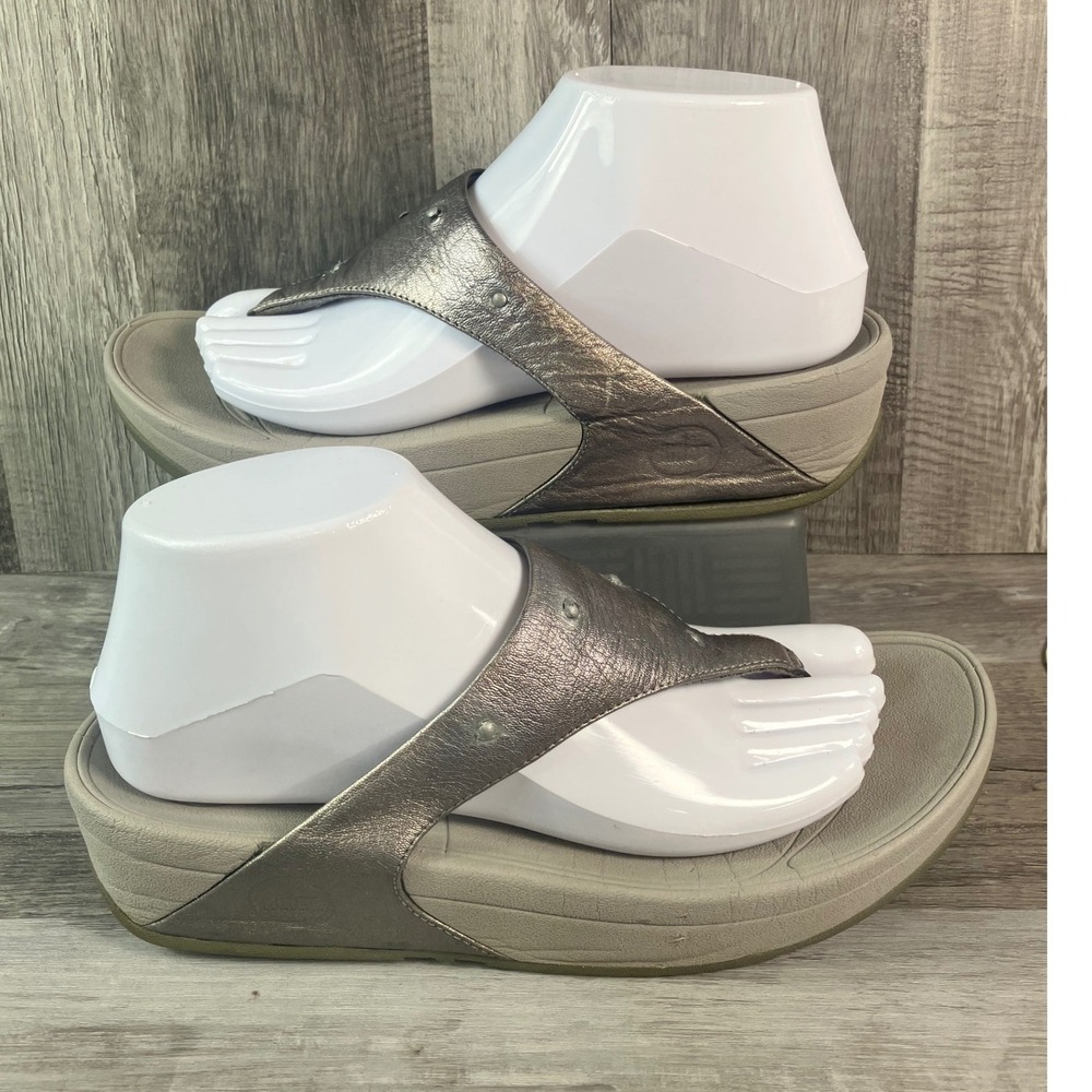 FitFlop Walkstar Pewter Metallic Leather Microwobbleboard Thong Sandals Womens 8